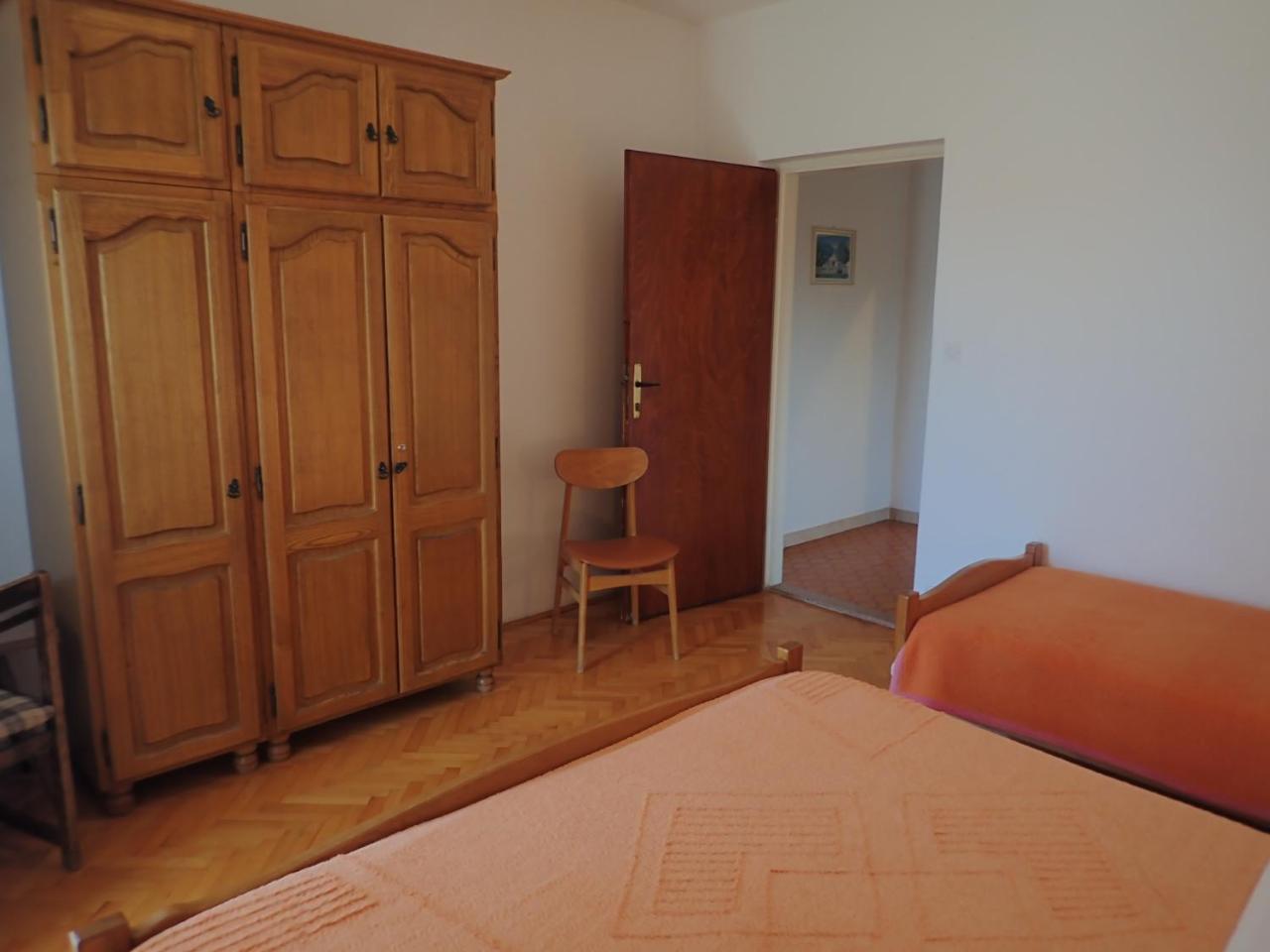 Apartmán Apartman Anica Starigrad Paklenica Exteriér fotografie